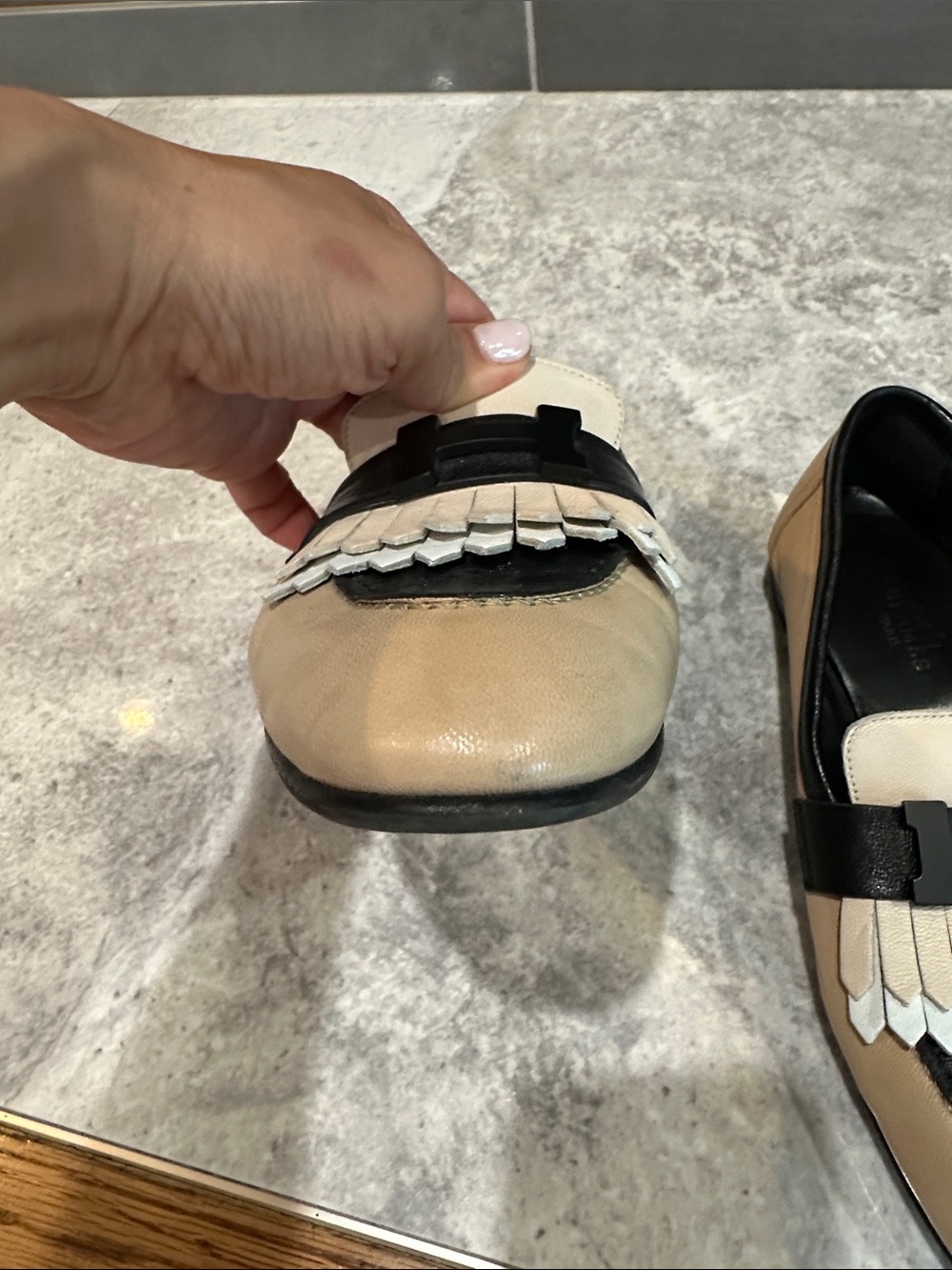 Hermes Beige Black Cream Fringe Leather Loafers - Picture 2 of 9